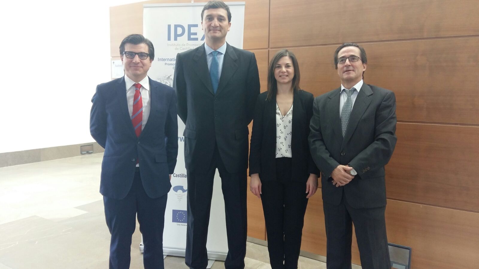 PARRA CON DIRECTORES IPEX AREX CEO ICEX