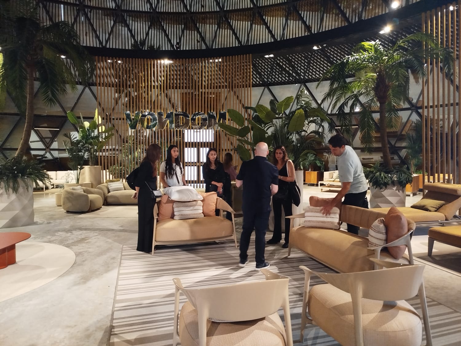 Ivace+i Internacional promociona el moble i l’interiorisme de la Comunitat Valenciana amb una missió de prescriptors procedent del Marroc